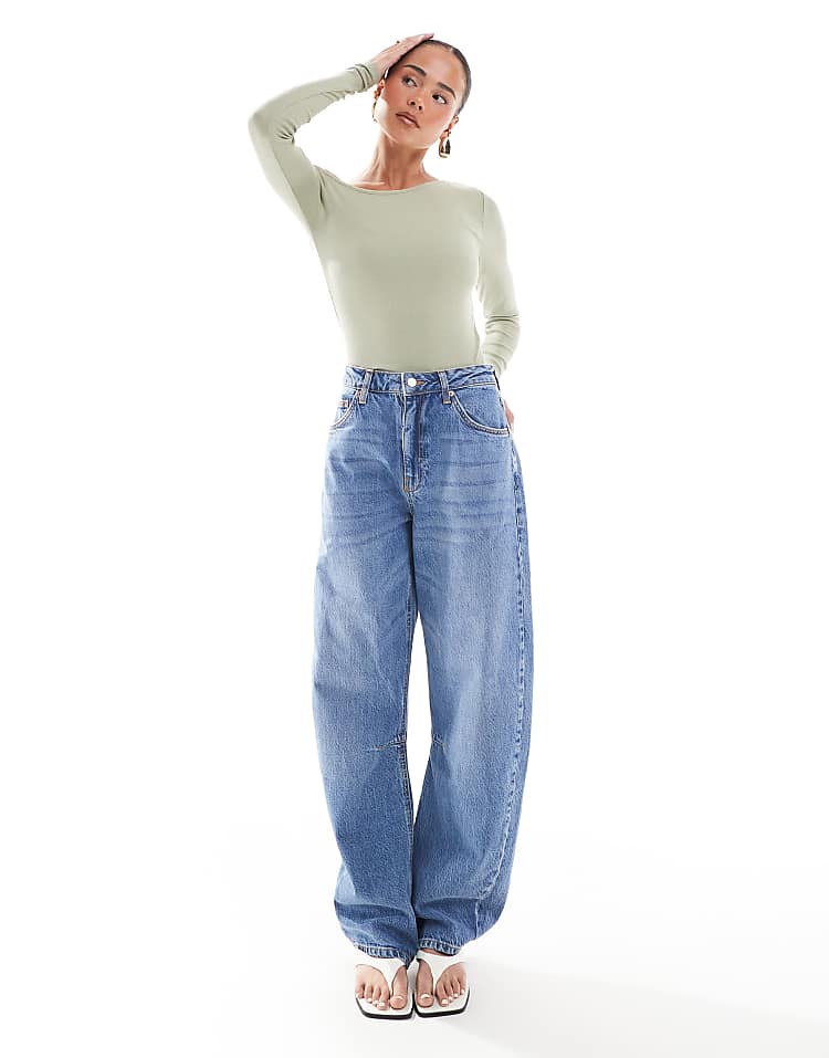 https://images.asos-media.com/products/topshop-barrel-mid-rise-jean-in-mid-blue/206920516-1-midblue?$n_750w$&wid=750&fit=constrain