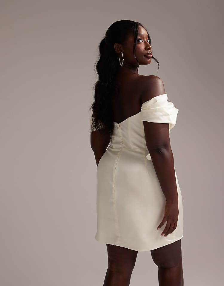 https://images.asos-media.com/products/asos-design-curve-satin-off-shoulder-mini-dress-in-ivory/207412545-5?$n_750w$&wid=750&fit=constrain