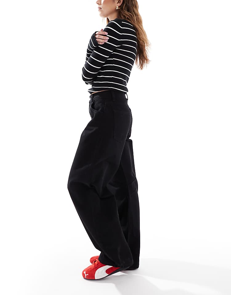 https://images.asos-media.com/products/miss-selfridge-barrel-leg-jean-in-black/207945519-3?$n_750w$&wid=750&fit=constrain