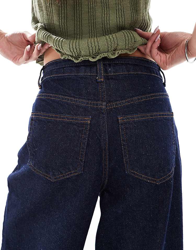 https://images.asos-media.com/products/miss-selfridge-baggy-drawstring-belted-jeans-in-indigo/207945554-5?$n_750w$&wid=750&fit=constrain