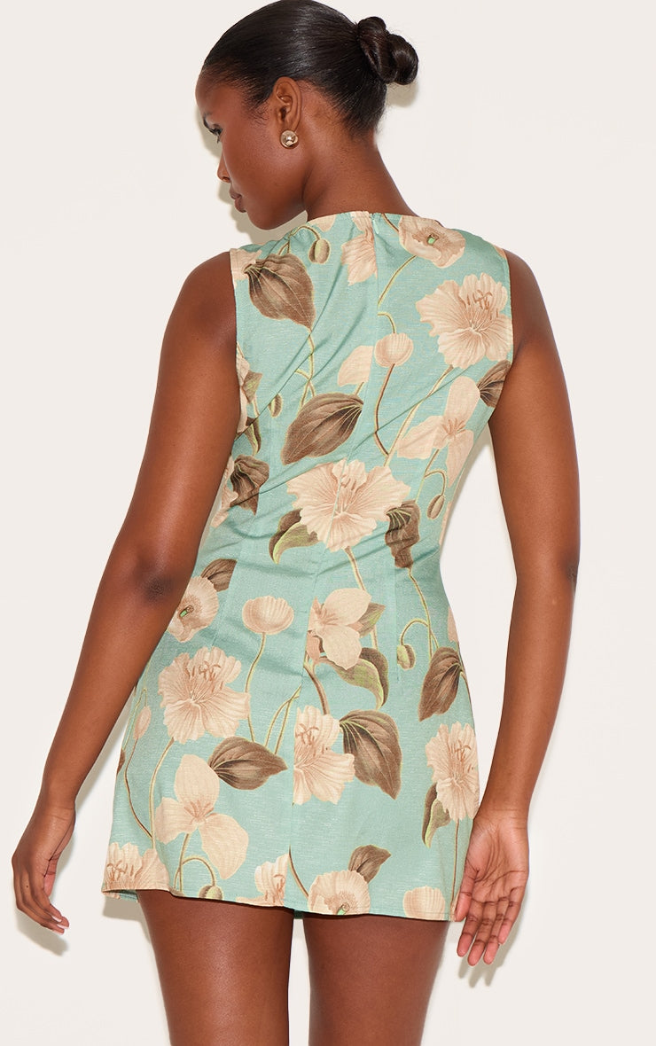 https://cdn-img.prettylittlething.com/2/8/a/1/28a199a94583f4d951575fccbe2627fc5afe9143_CNM1548_2_green_boat_neck_linen_shift_dress.jpg