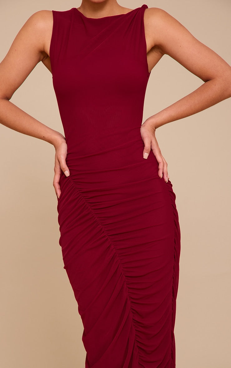 https://cdn-img.prettylittlething.com/d/1/d/3/d1d37644637f2867519412ec8daa2d67a99241b9_CNM7594_4_deep_red_double_layer_mesh_boat_neck_ruched_maxi_dress.jpg