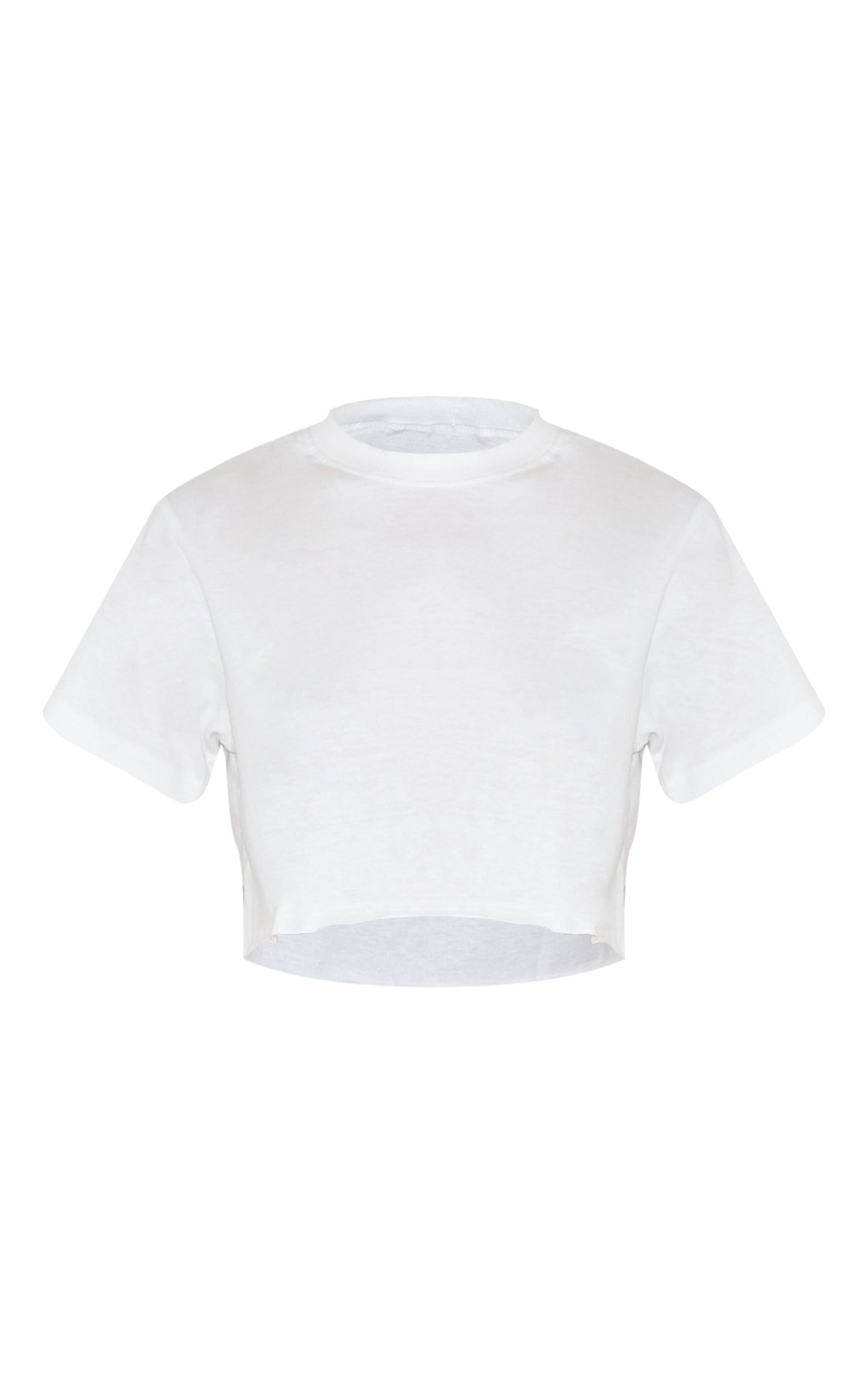 https://cdn-img.prettylittlething.com/d/2/7/b/d27b103ed0b0081d60854397339fde7badd1255c_CMS8189_5_cotton_white_oversized_crop_t_shirt.jpg