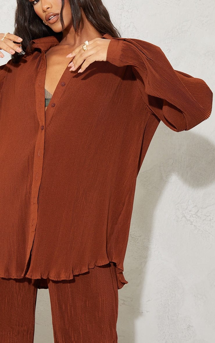 Petite Chocolate Plisse Oversized Cuff Detail Shirt - HCWP 