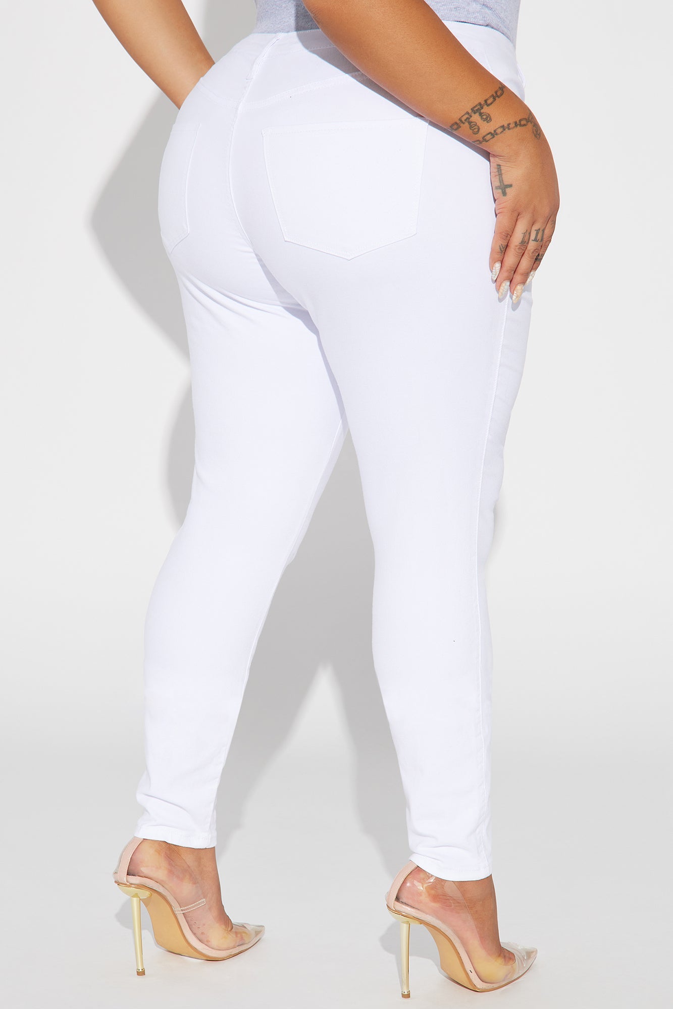Classic Mid Rise Skinny Jeans - White - HCWP 