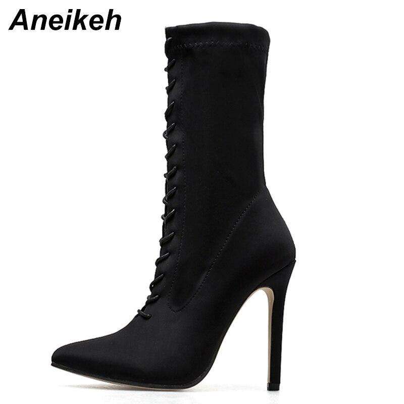 Aneikeh Stiletto